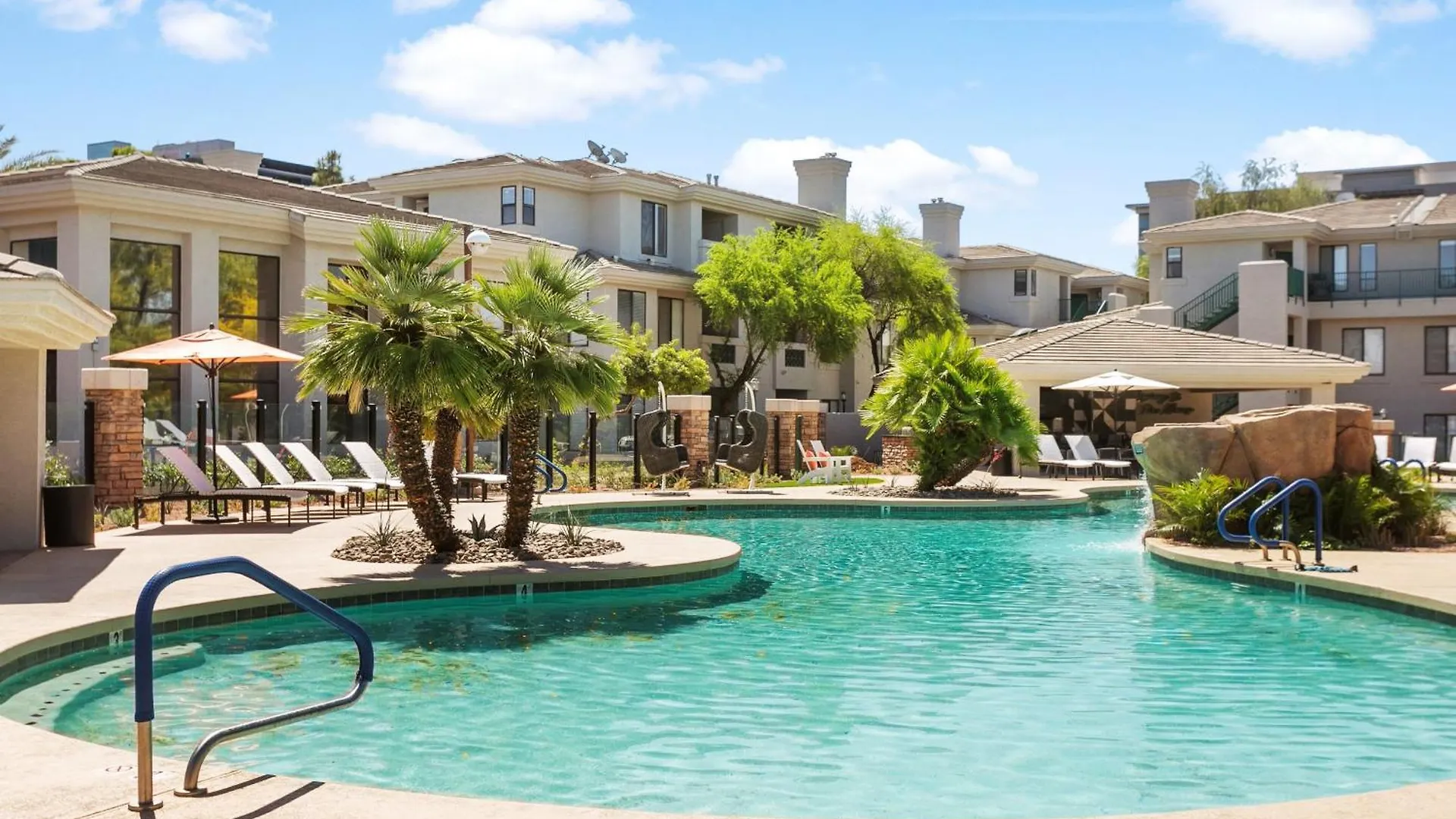 公寓 Two Cozysuites At Kierland Commons With Pool 斯科茨