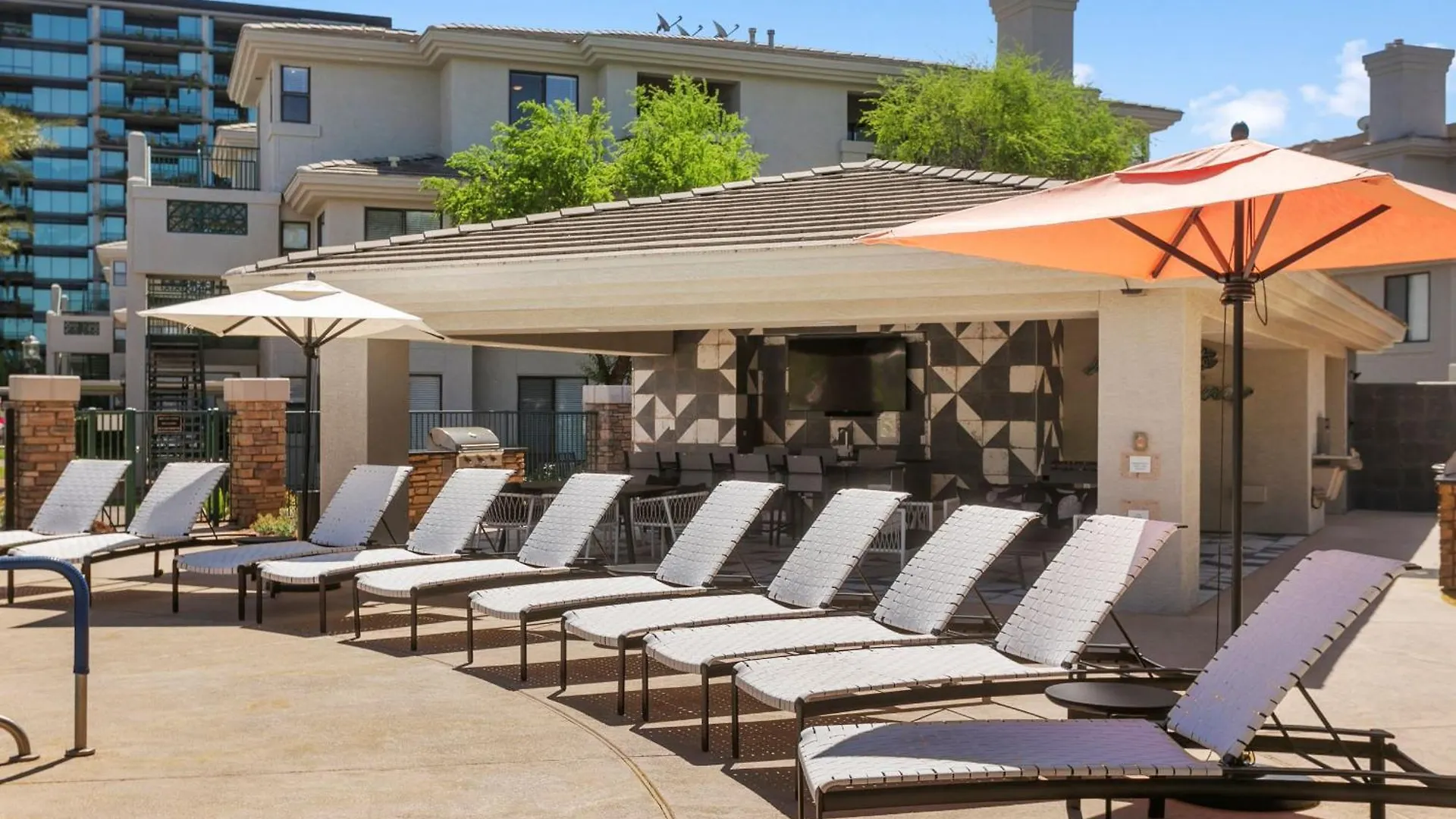 Two Cozysuites At Kierland Commons With Pool 斯科茨 0*,  美国