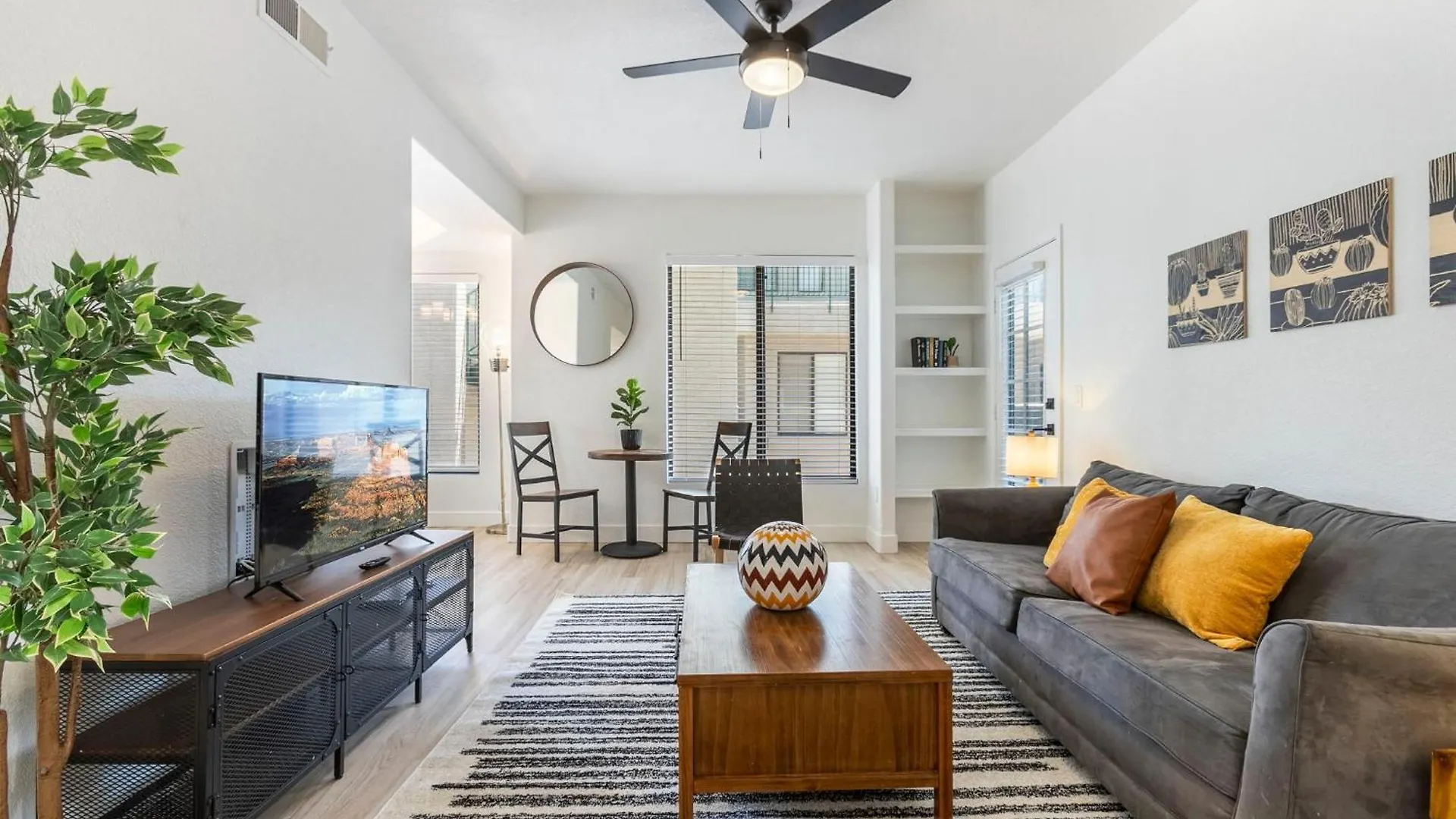 Two Cozysuites At Kierland Commons With Pool 斯科茨 0*,  美国